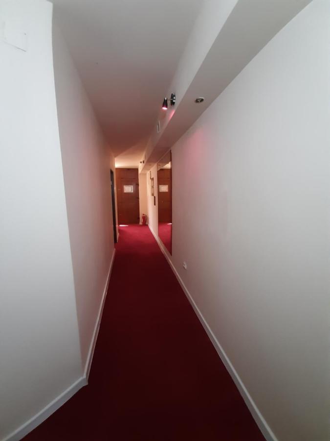 Casa Flamingo Hotel Craiova Exterior photo
